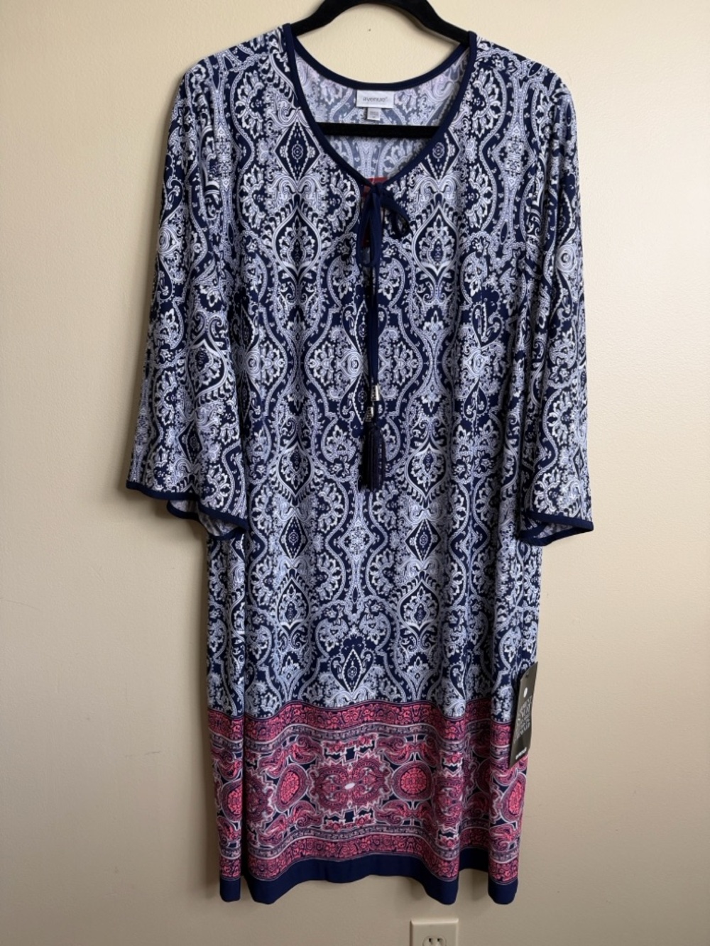 Avenue Plus Size 20 NWT Paisley Boho Tassel Shift Tunic Dress 3/4 Sleeve